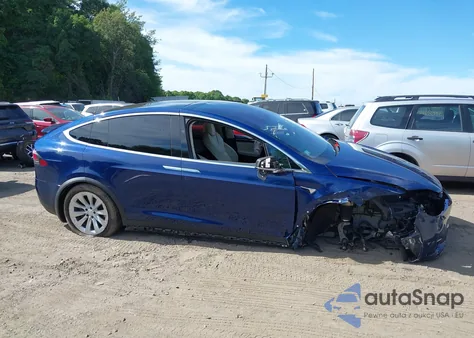 2018 Tesla Model X 100D/75D/P100D из США, поврежденный, VIN 5YJXCDE26JF088188